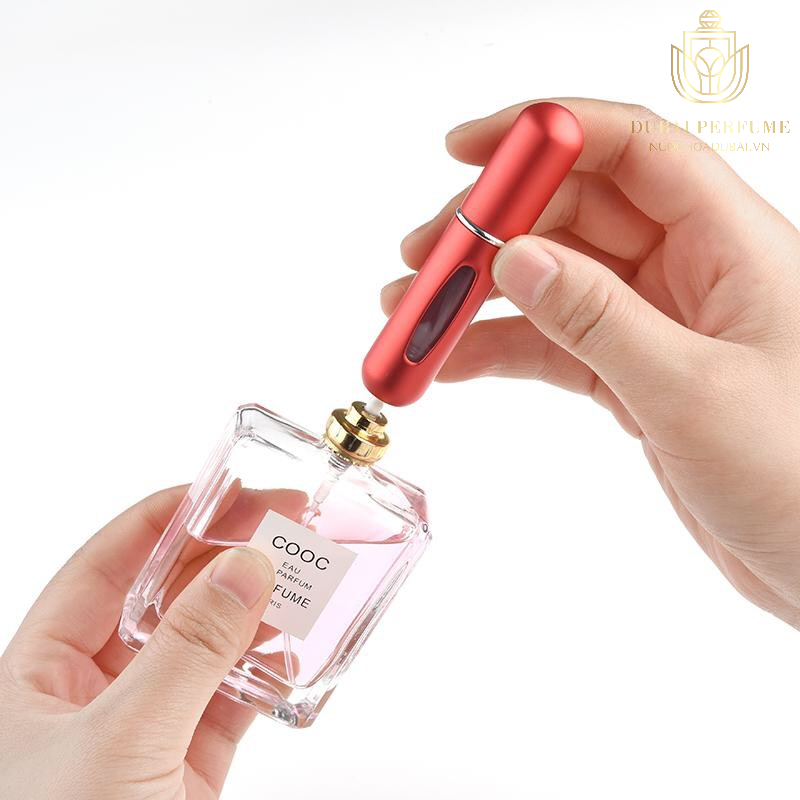 Chiết nước hoa sử dụng ống mini Chiết nước hoa sử dụng ống tự chiết mini
