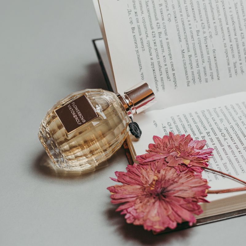 nuoc-hoa-co-han-su-dung-khong-cach-nhan-biet-va-bao-quan