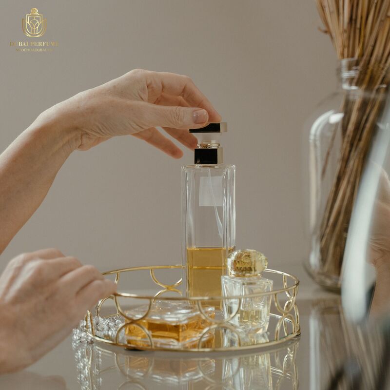 Hiện Tượng Biến Mùi Biến Màu Trong Nước Hoa